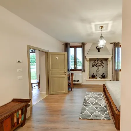 Campanella Lantgård *